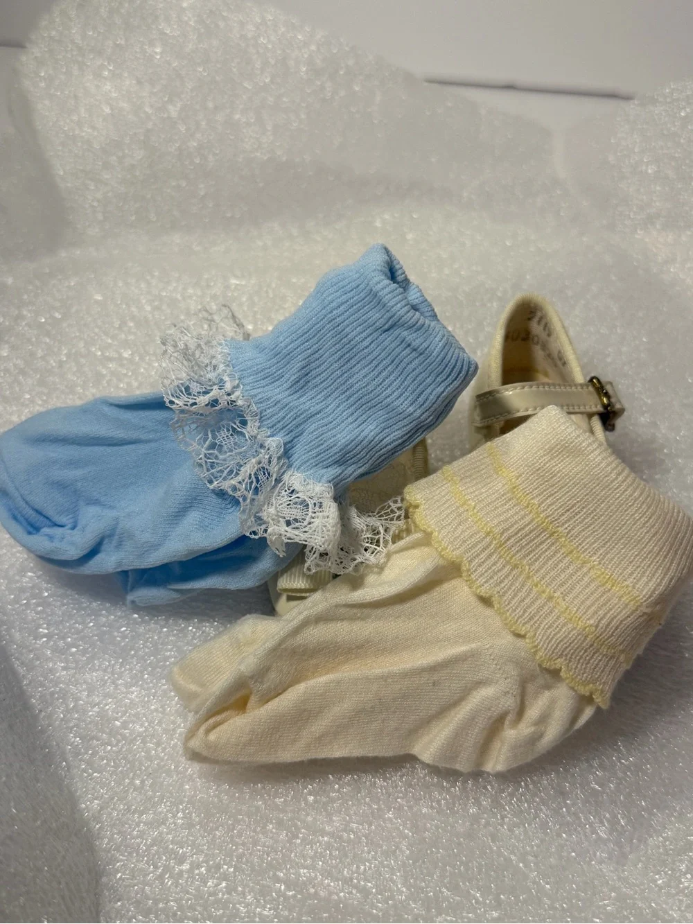 Vintage Baby Girl Mary Jane Shoes Size 0 Floral Bow + 2 Pairs Socks
